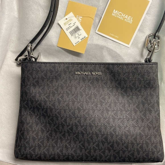 MICHAEL Michael Kors Handbags - Authentic Michael Kors Trisha Xbody Purse